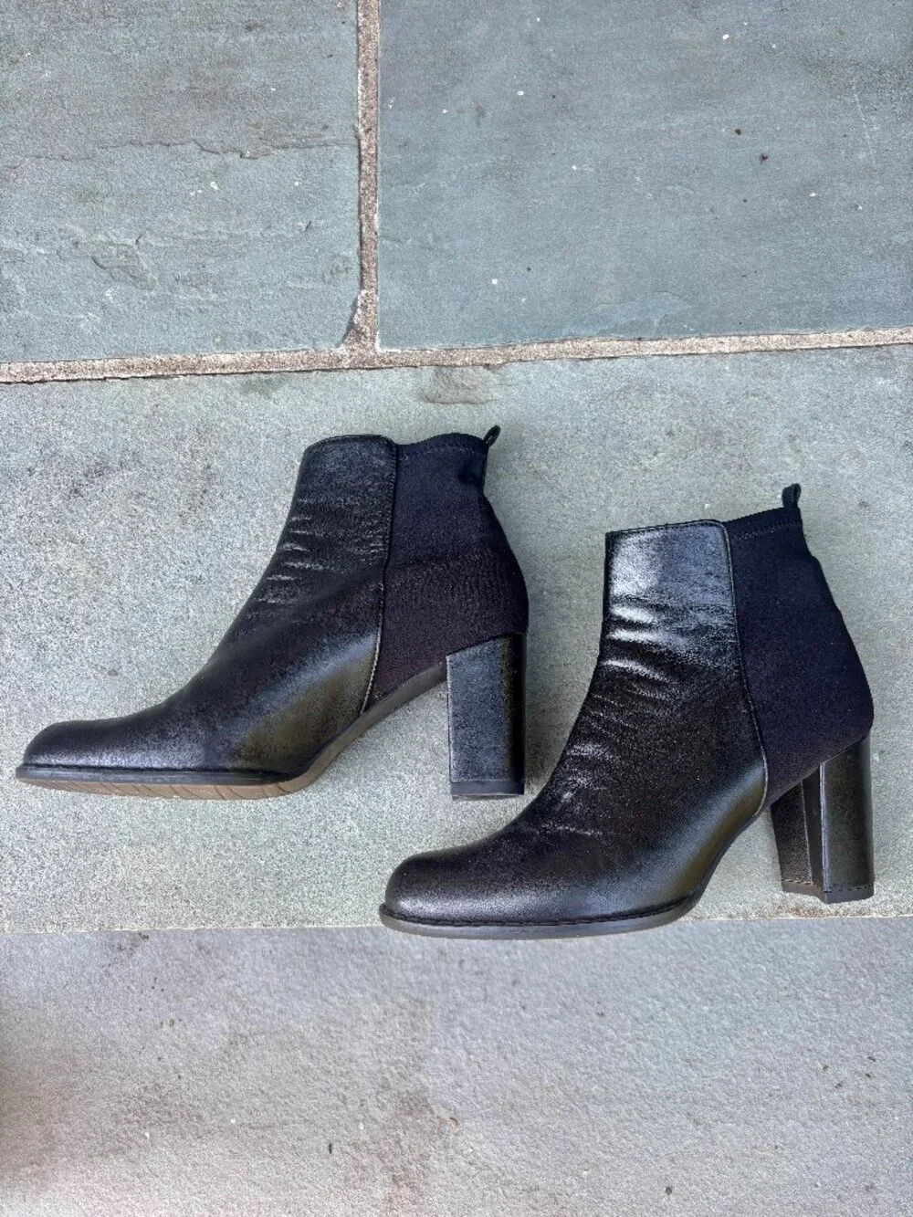 Women's Size 7 Stuart Weitzman boots
